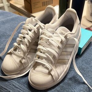 Adidas Women's White Classic Sneakers